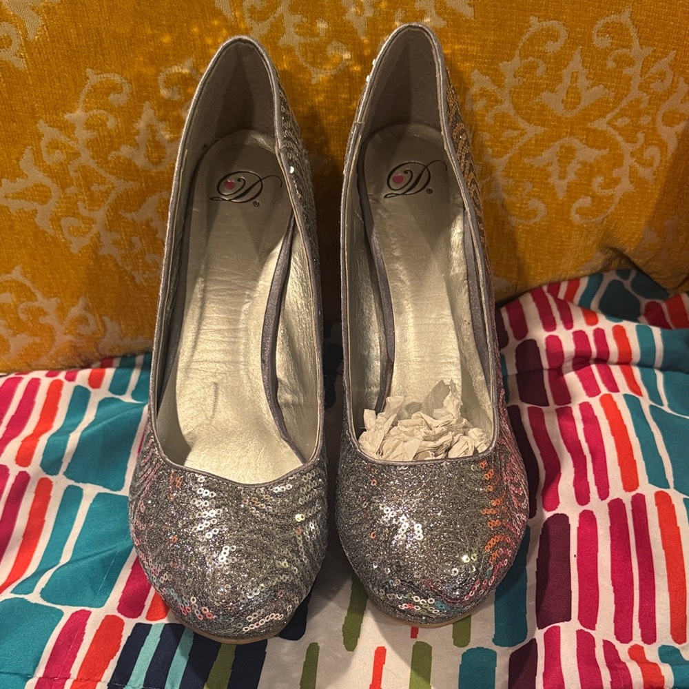 Elegant Silver Sequin Women's Heels